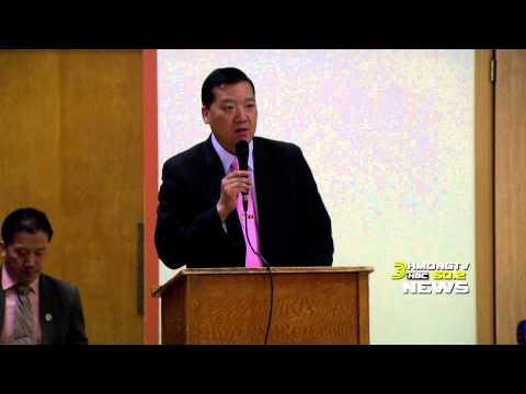 3HMONGTV NEWS: ChuePheng Lee answers questions from members of the press.